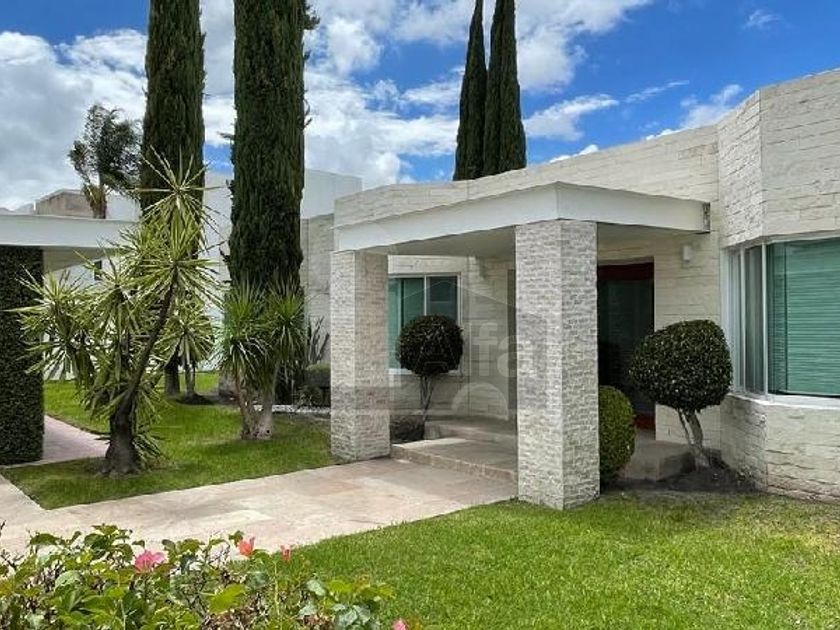 venta Casa en Bio Grand Juriquilla, Juriquilla (1567_1232) icasas.mx