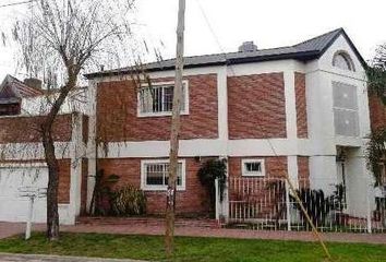 Casa en  Villa Udaondo, Partido De Ituzaingó