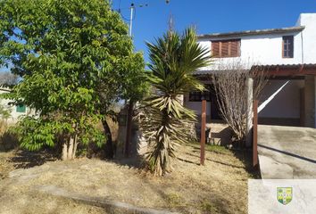 Casa en  Calle Sarmiento, San Carlos Minas, Minas, Córdoba, Arg