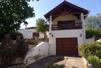 Casa en  Calle Cacique Sanavacora 349, Embalse, Calamuchita, Córdoba, Arg