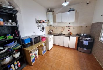 Casa en  Calle Infanta Isabel 2546, Ciudad Del Libertador General San Martín, General San Martín, B1650, Provincia De Buenos Aires, Arg