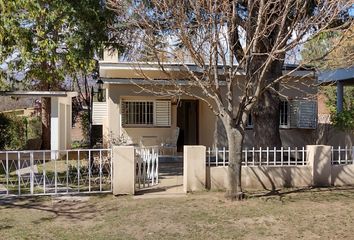 Casa en  Calle Fray Luís Beltrán, Villa Cura Brochero, San Alberto, Córdoba, Arg