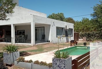 Casa en  Calle General Hornos, Villa Cura Brochero, San Alberto, Córdoba, Arg