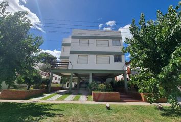 Departamento en  Paseo Ciento Cuarenta Y Seis 260, Villa Gesell, Provincia De Buenos Aires, Arg