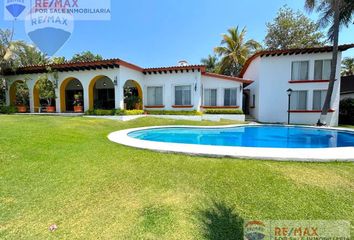 Casa en  Club De Golf Santa Fe, Xochitepec, Morelos