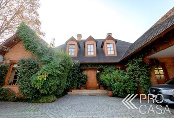 Casa en  Lo Barnechea, Provincia De Santiago