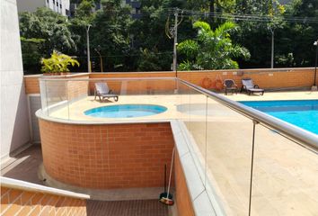 Apartamento en  Poblado, Medellín