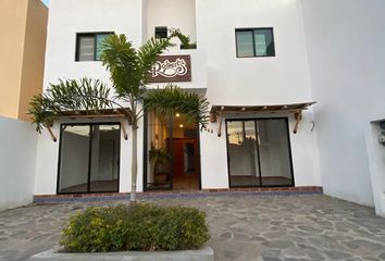 Casa en  Avenida Veracruz 205, Barra De Navidad, Cihuatlán, Jalisco, 48987, Mex