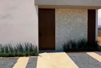 Casa en condominio en  Calle Del Olmo, Fraccionamiento Provenza, El Marqués, Querétaro, 76246, Mex