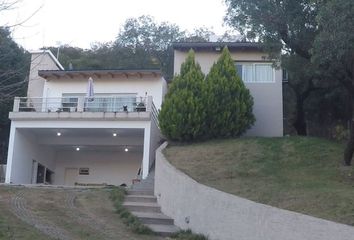 Casa en  Villa Catalina, Río Ceballos