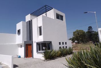 Casa en  Fuerte De Guadalupe, Cuautlancingo