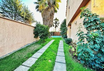 Casa en  Huechuraba, Provincia De Santiago