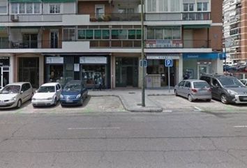 Local Comercial en  Pilar, Madrid
