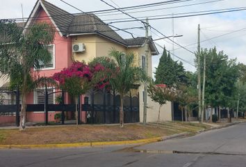 Casa en  Villa Udaondo, Partido De Ituzaingó