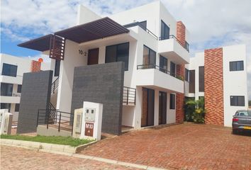 Apartamento en  Anatolí, La Mesa