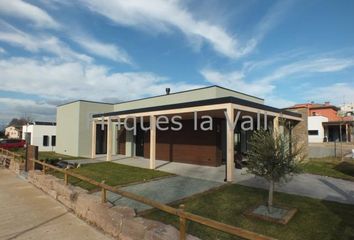 Chalet en  Santa Eugenia De Berga, Barcelona Provincia