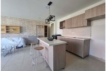 Apartamento en  La Castellana, Medellín