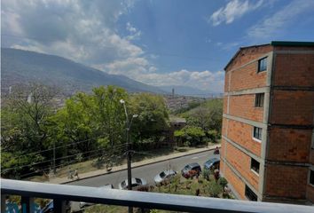 Apartamento en  Tricentenario, Medellín