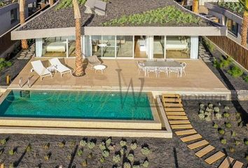 Chalet en  Guia De Isora, St. Cruz De Tenerife