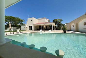 Casa en  Calle 22, Cholul, Mérida, Yucatán, 97305, Mex