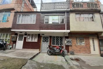 Casa en  La Aurora Sur, Bogotá