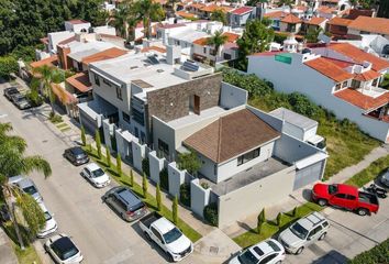 Casa en  Circuito De Las Flores Ote, Zapopan, Jalisco, 45238, Mex