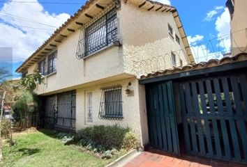 Casa en  Pontevedra, Bogotá