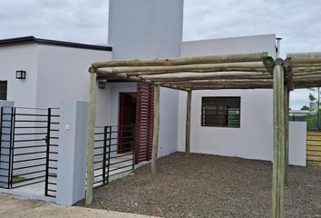 Casa en  Puerto Yeruá, Entre Ríos