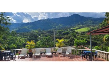 Villa-Quinta en  Suroriente, Medellín