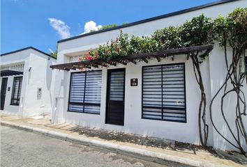 Casa en  Santa Isabel, Girardot