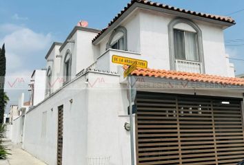 Casa en  Privadas De Santa Catarina, Santa Catarina