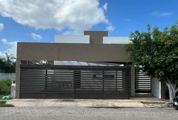 Casa en  Fraccionamiento Altabrisa, Mérida, Mérida, Yucatán