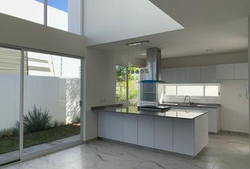 Casa en  Puerta Real, Corregidora, Corregidora, Querétaro