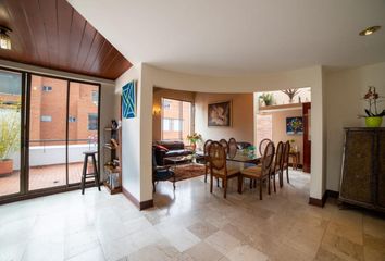 Apartamento en  Los Rosales Norte, Bogotá