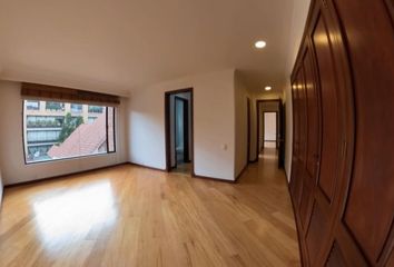 Apartamento en  La Cabrera, Bogotá