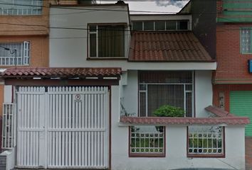 Casa en  Villa Luz, Bogotá