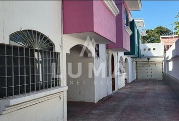 Casa en  Avenida 37 138-152a, Héctor Pérez Martínez, Ciudad Del Carmen Centro, Carmen, Campeche, 24110, Mex