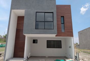 Casa en  Boulevard América, Lomas De Angelópolis Ii, Pueblo De San Bernardino Tlaxcalancingo, San Andrés Cholula, Puebla, 72830, Mex