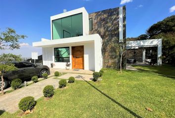 Casa en  La Venta Del Astillero, Zapopan, Jalisco