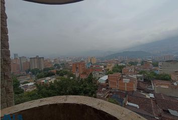 Apartamento en  Candelaria Centro, Medellín