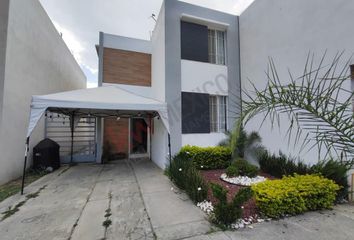 Casa en  La Maestranza, Juárez, Nuevo León