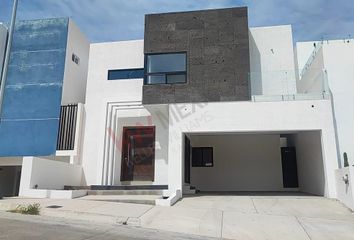 Casa en  Cantera Del Pedregal, Municipio De Chihuahua