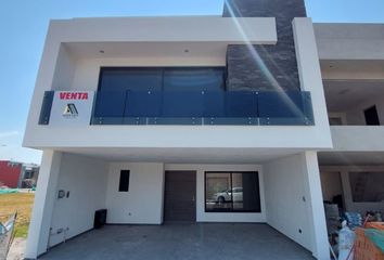 Casa en  Boulevard San Felipe 2827, Ex Hacienda Rancho Colorado, Heróica Puebla De Zaragoza, Puebla, 72060, Mex