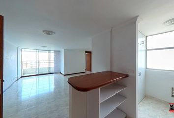 Apartamento en  Altos Del Poblado, Medellín