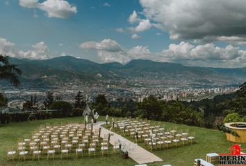 Villa-Quinta en  Envigado, Antioquia