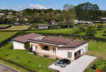 Casa en  El Carmen De Viboral, Antioquia