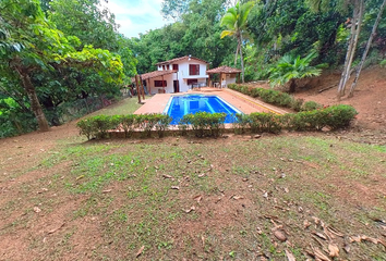 Villa-Quinta en  Sopetran, Antioquia