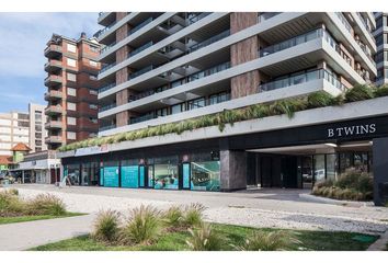 Departamento en  Avenida Arquitecto Jorge Bunge, Pinamar, Provincia De Buenos Aires, Arg