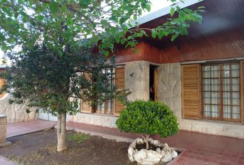 Casa en  Calle Illescas 923, San Rafael, Mendoza, Arg