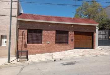 Casa en  Calle Massenet 226, Alta Gracia, Santa María, X5186, Córdoba, Arg